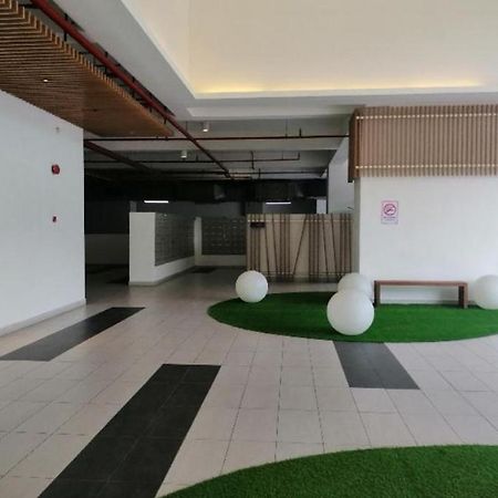 Conezion Residence Putrajaya Wifi Netflix Esterno foto